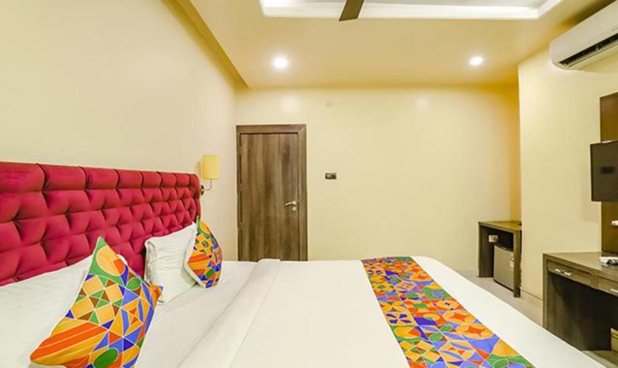 Fabhotel Parashar Nagpur Exteriör bild
