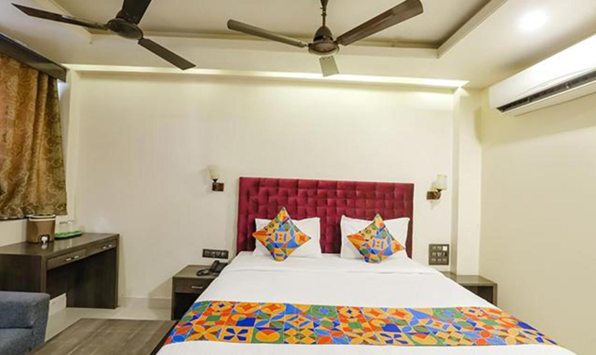 Fabhotel Parashar Nagpur Exteriör bild