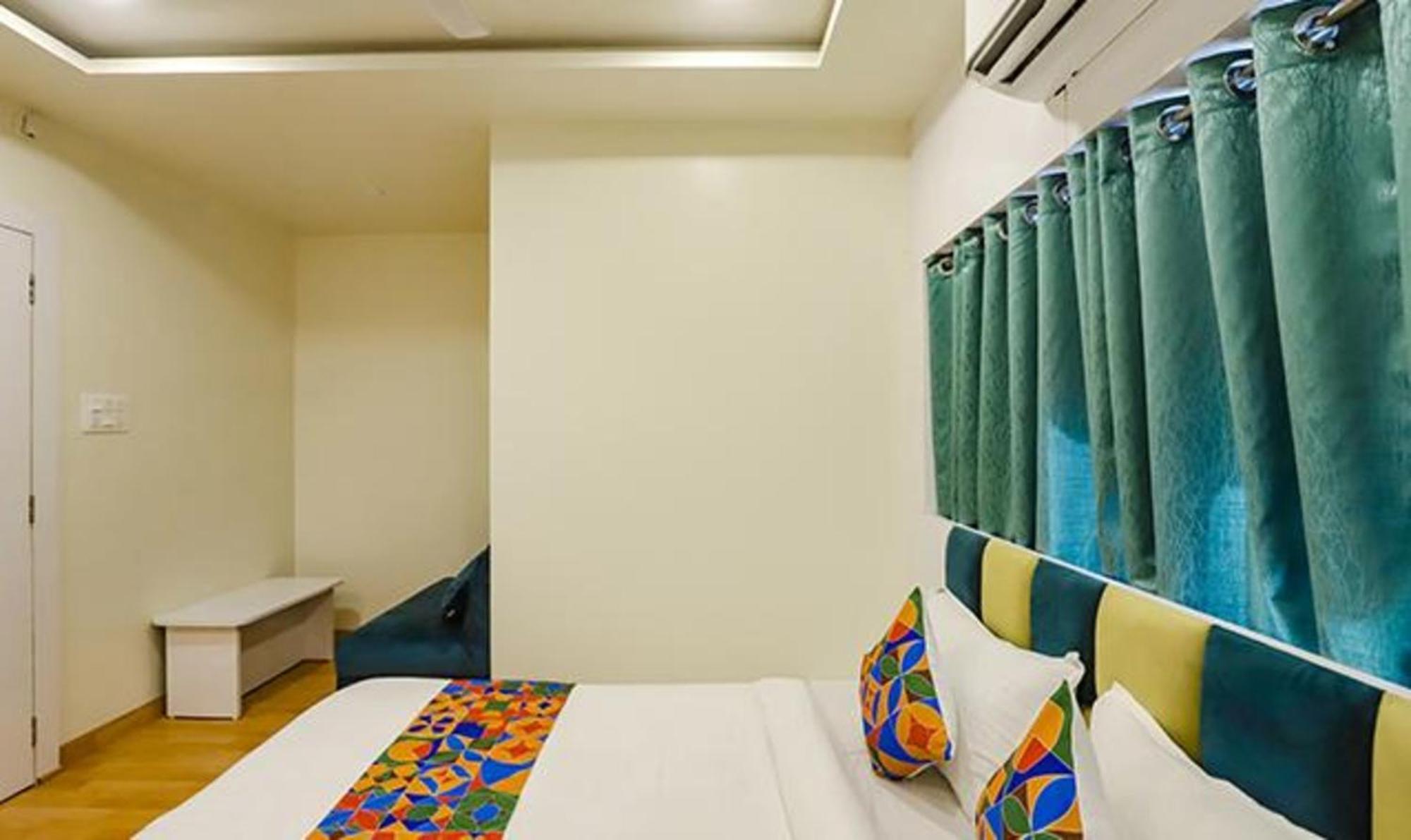 Fabhotel Parashar Nagpur Exteriör bild