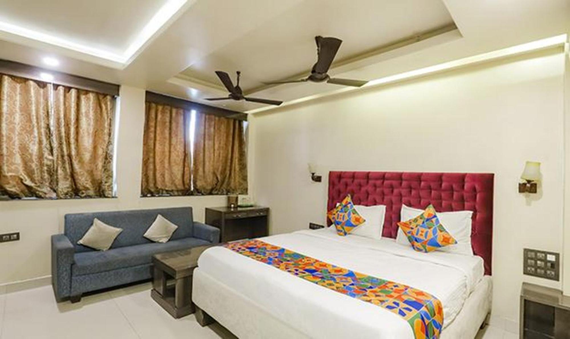 Fabhotel Parashar Nagpur Exteriör bild