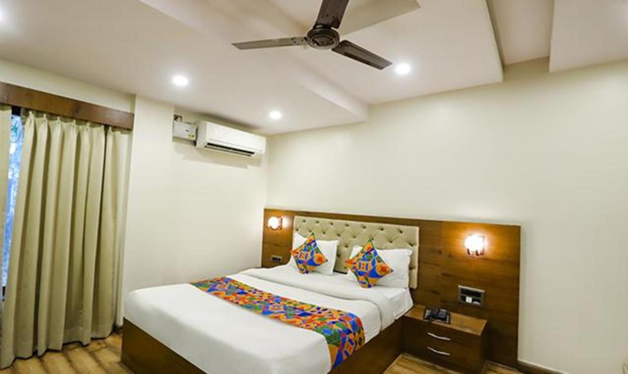 Fabhotel Parashar Nagpur Exteriör bild