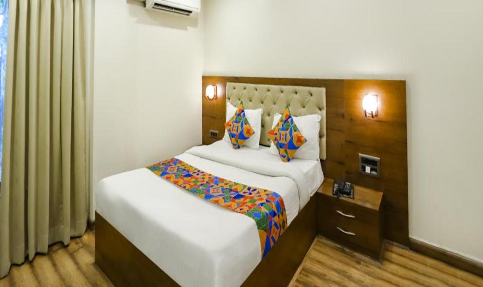 Fabhotel Parashar Nagpur Exteriör bild