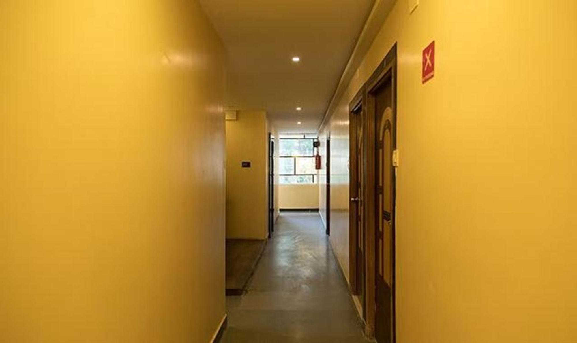 Fabhotel Parashar Nagpur Exteriör bild